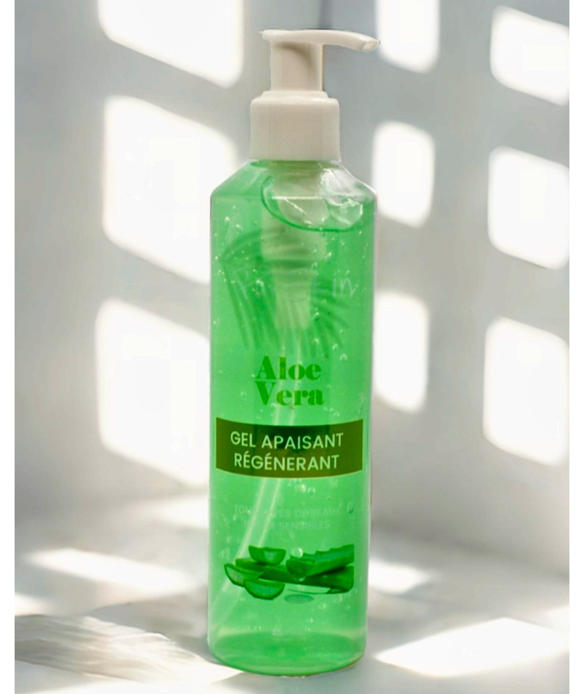 PURE SKIN ALOE VERA GEL APAISANT REGENERANT 250ML PURE SKIN ALOE VERA GEL APAISANT REGENERANT 250ML