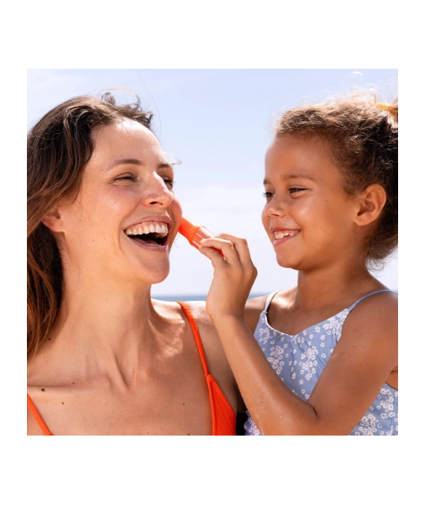 SVR Sun Secure Easy Stick SPF50+ SVR Sun Secure Easy Stick SPF50+