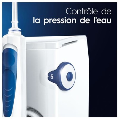 Oral-B Brosse à dent élecrtrique Combiné Dentaire PRO 700 + Waterjet